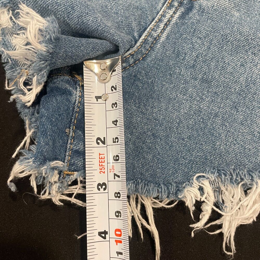 ~ Boho Festival Jean Shorts 29 Frayed Raw Hem Ripped Cut Offs Medium Blue Denim - Picture 8 of 15